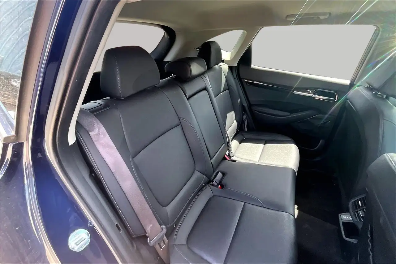 Kia Seltos снимка Kia Seltos