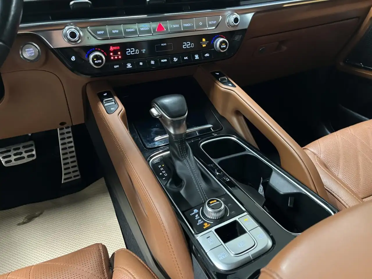 Kia Telluride снимка Kia Telluride