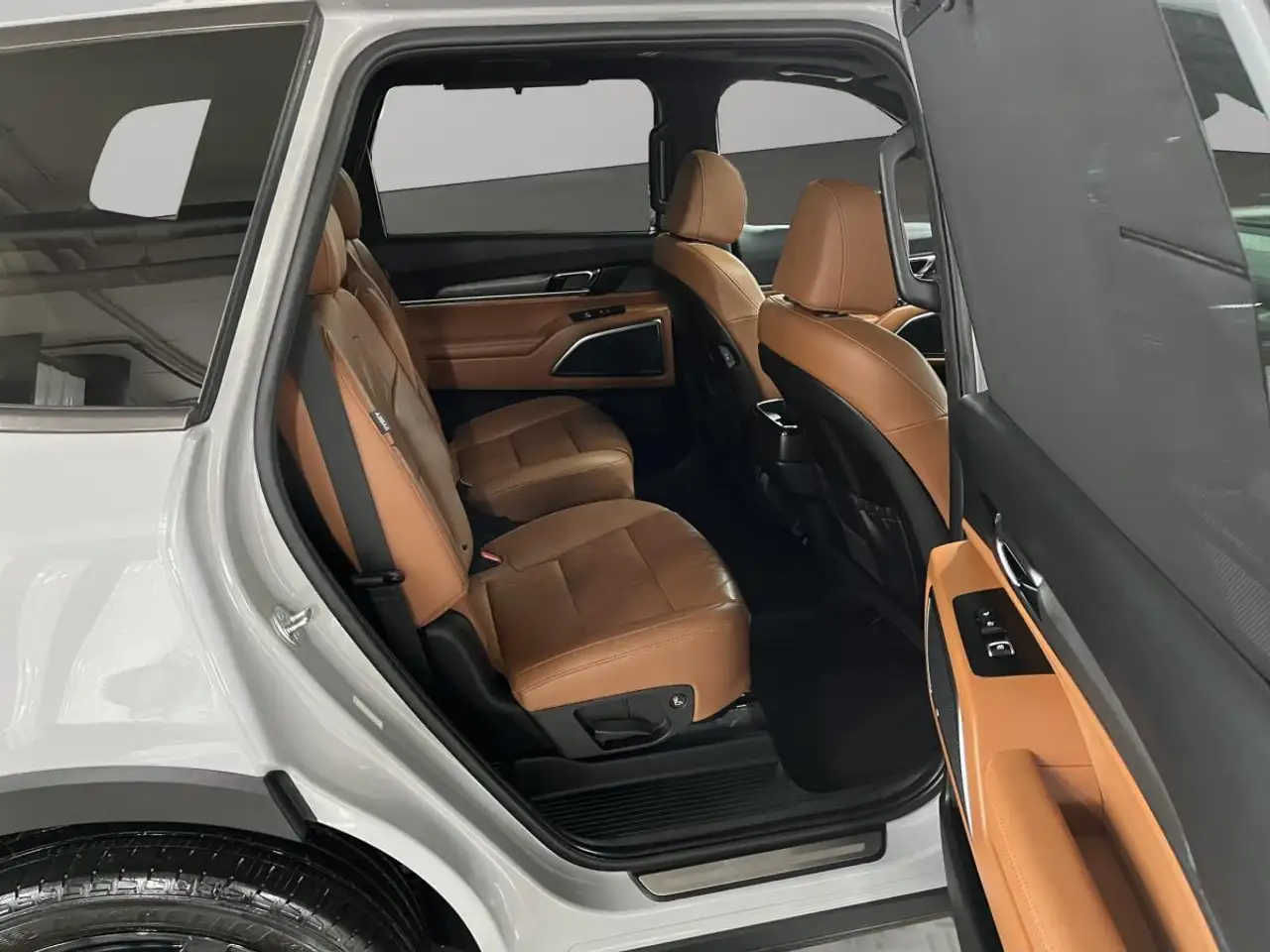 Kia Telluride снимка Kia Telluride