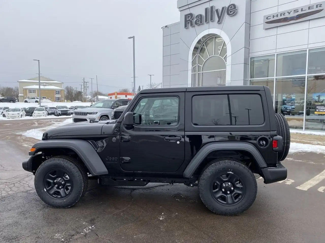 Jeep Wrangler снимка Jeep Wrangler