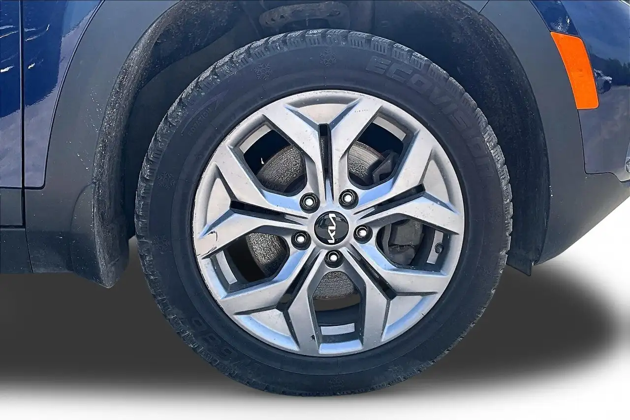 Kia Seltos снимка Kia Seltos