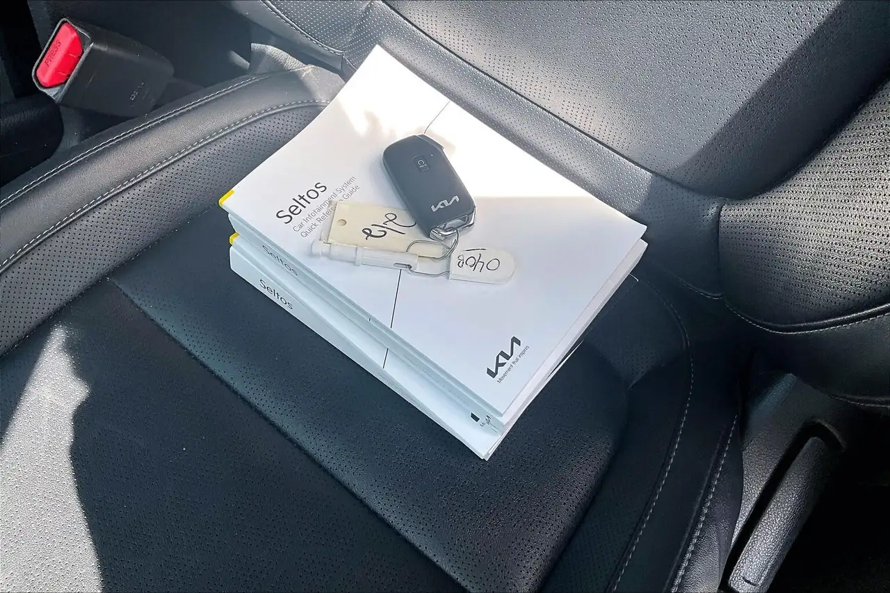 Kia Seltos снимка Kia Seltos