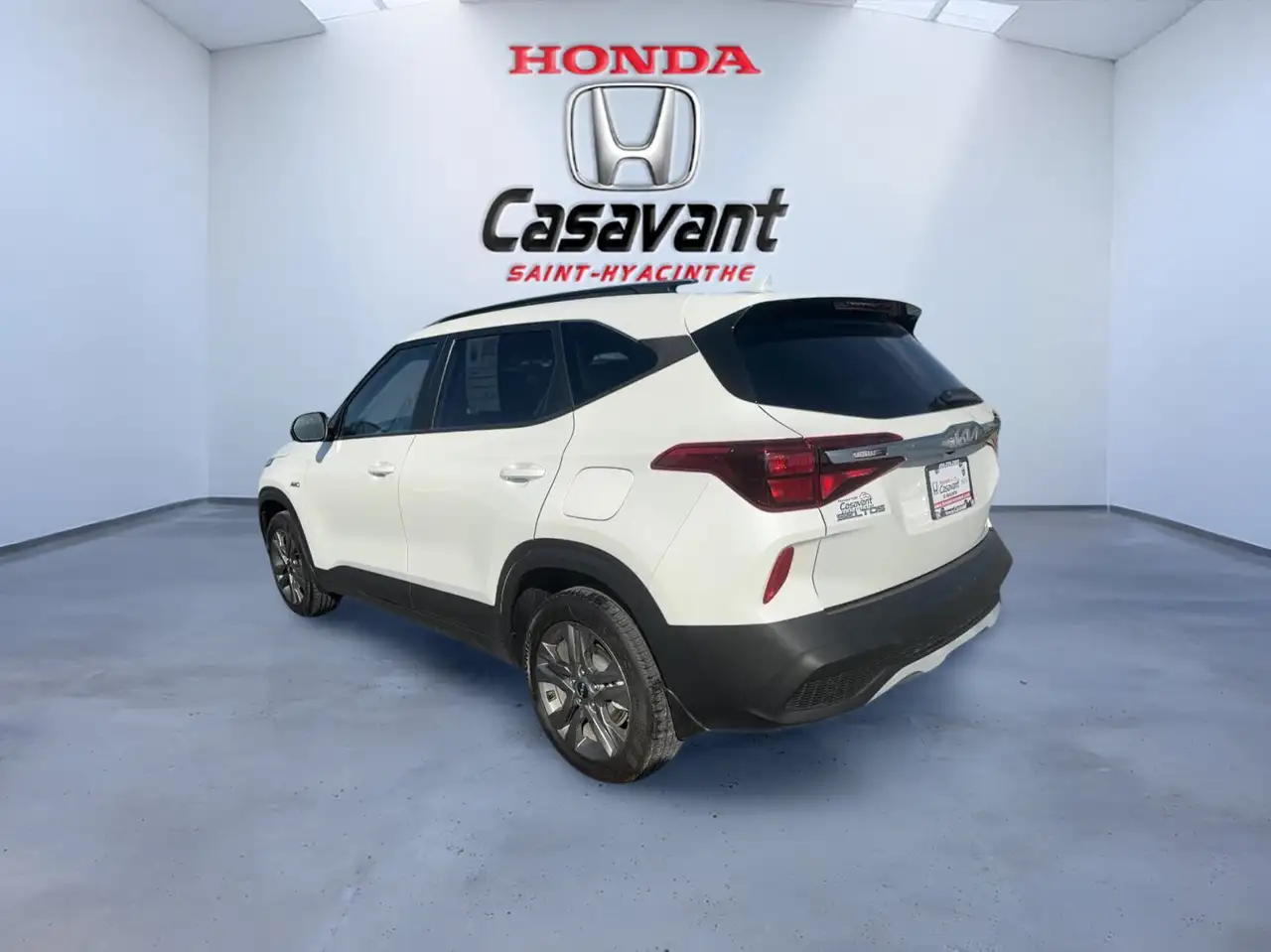 Kia Seltos снимка Kia Seltos
