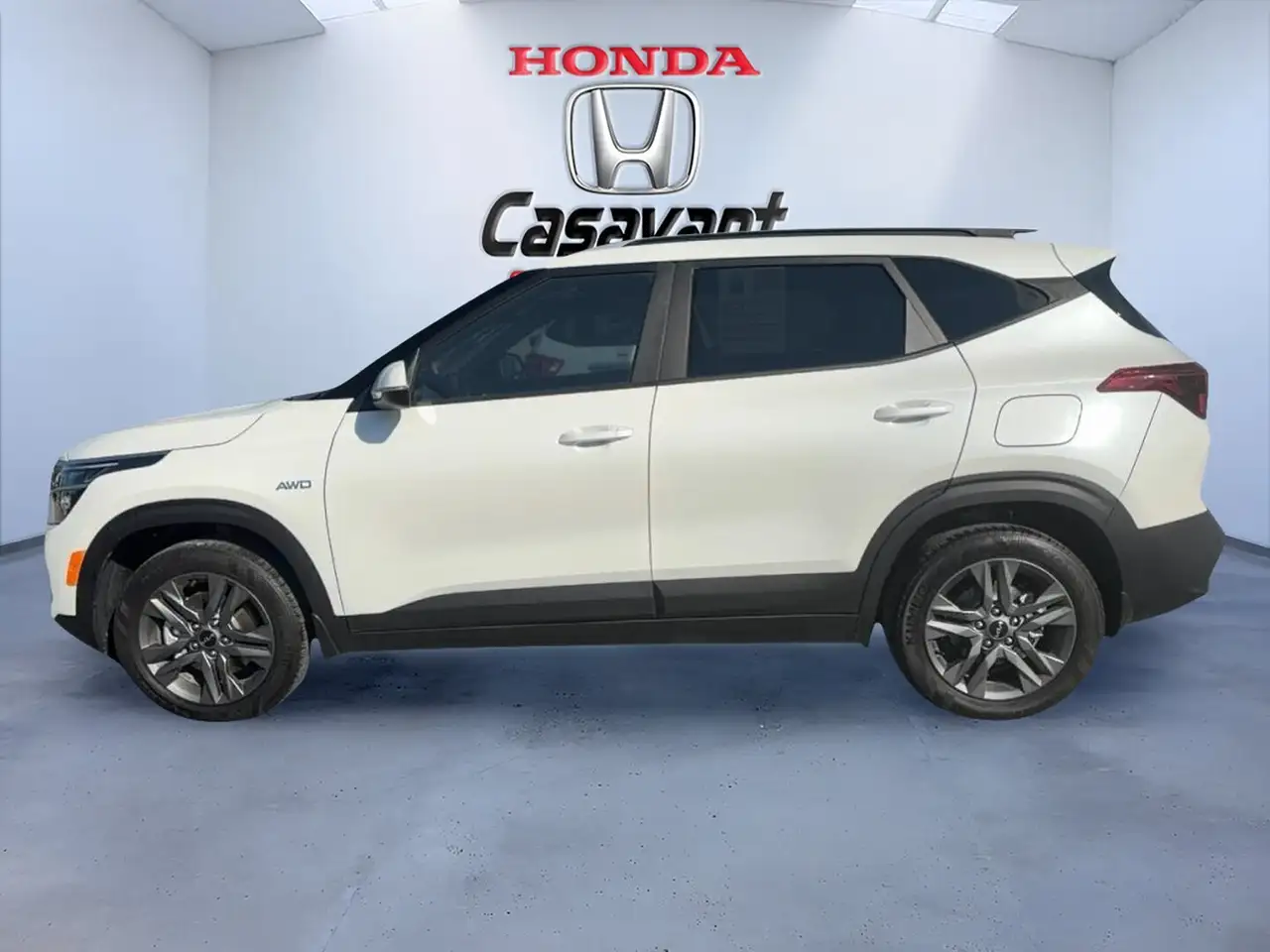 Kia Seltos снимка Kia Seltos