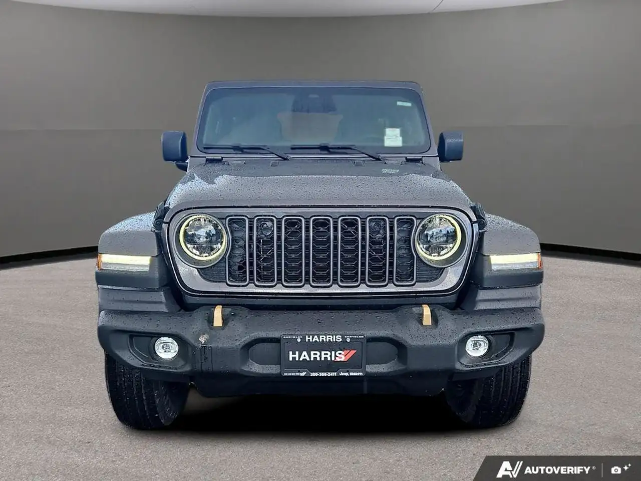 Jeep Wrangler photo Jeep Wrangler