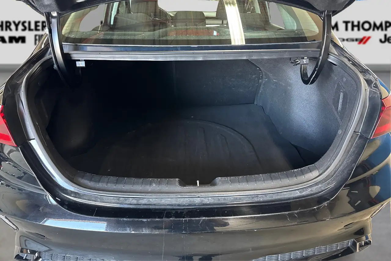 Kia Forte снимка Kia Forte