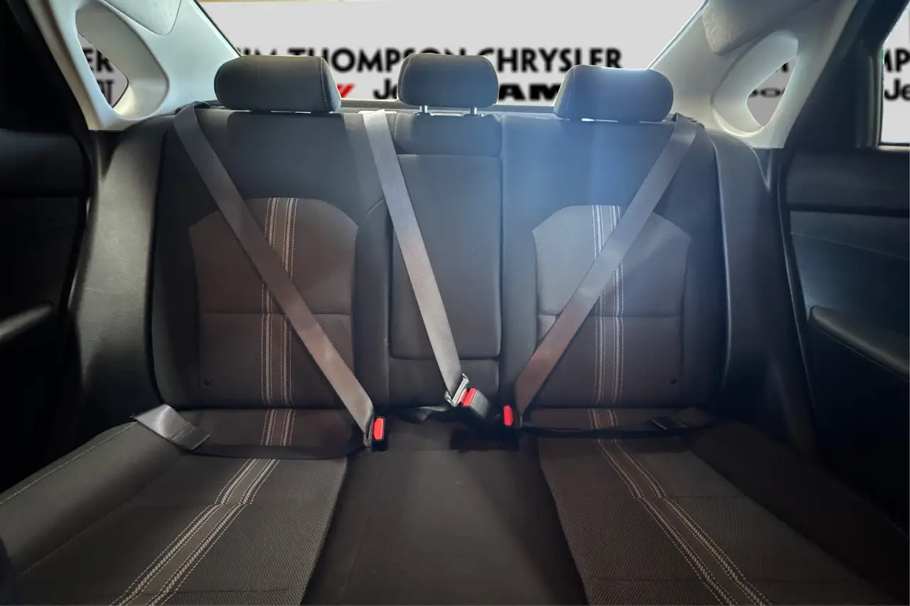 Kia Forte снимка Kia Forte