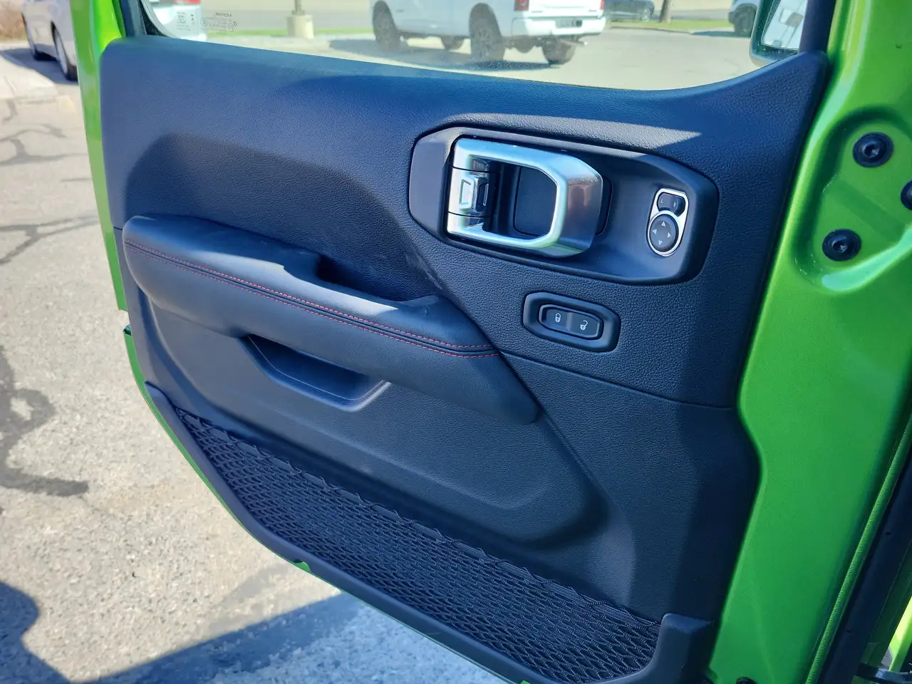 Jeep Wrangler снимка Jeep Wrangler