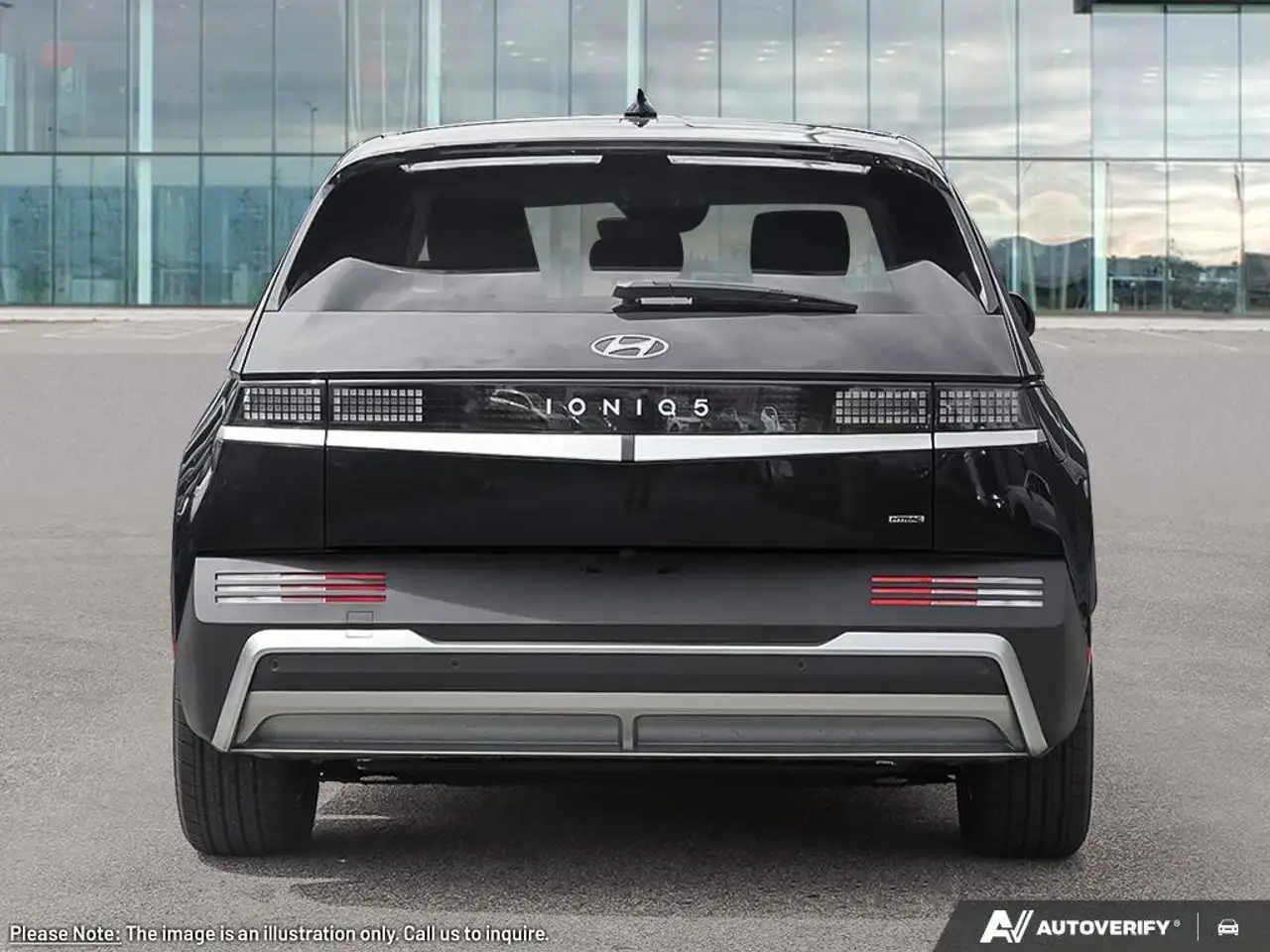 Hyundai IONIQ 5 photo Hyundai IONIQ 5