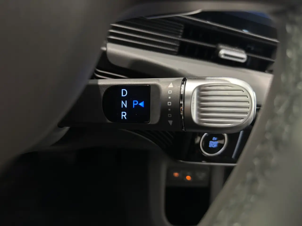 Hyundai IONIQ 5 снимка Hyundai IONIQ 5