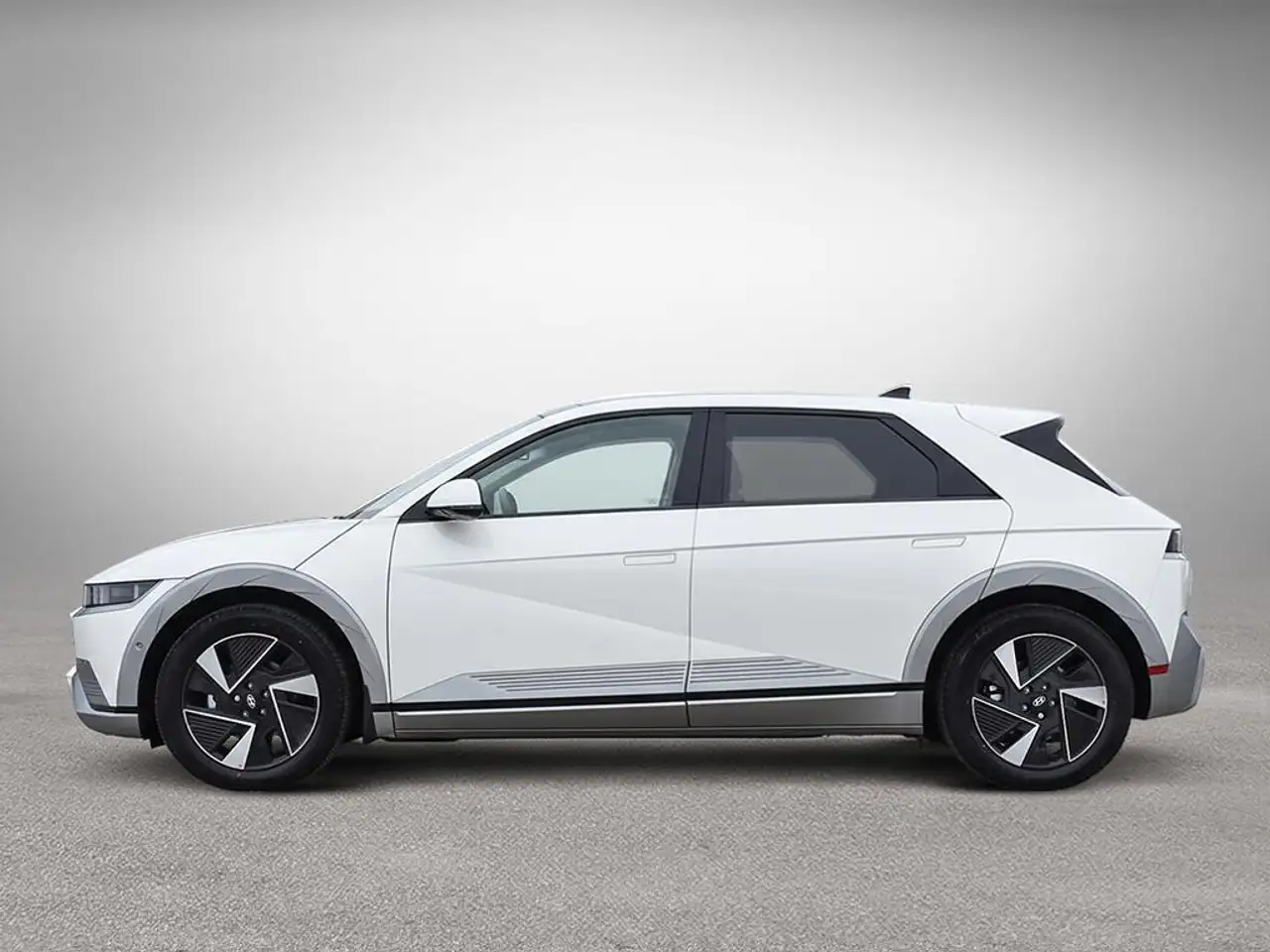 Hyundai IONIQ 5 снимка Hyundai IONIQ 5