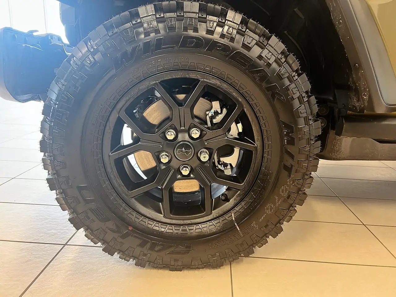 Jeep Wrangler снимка Jeep Wrangler