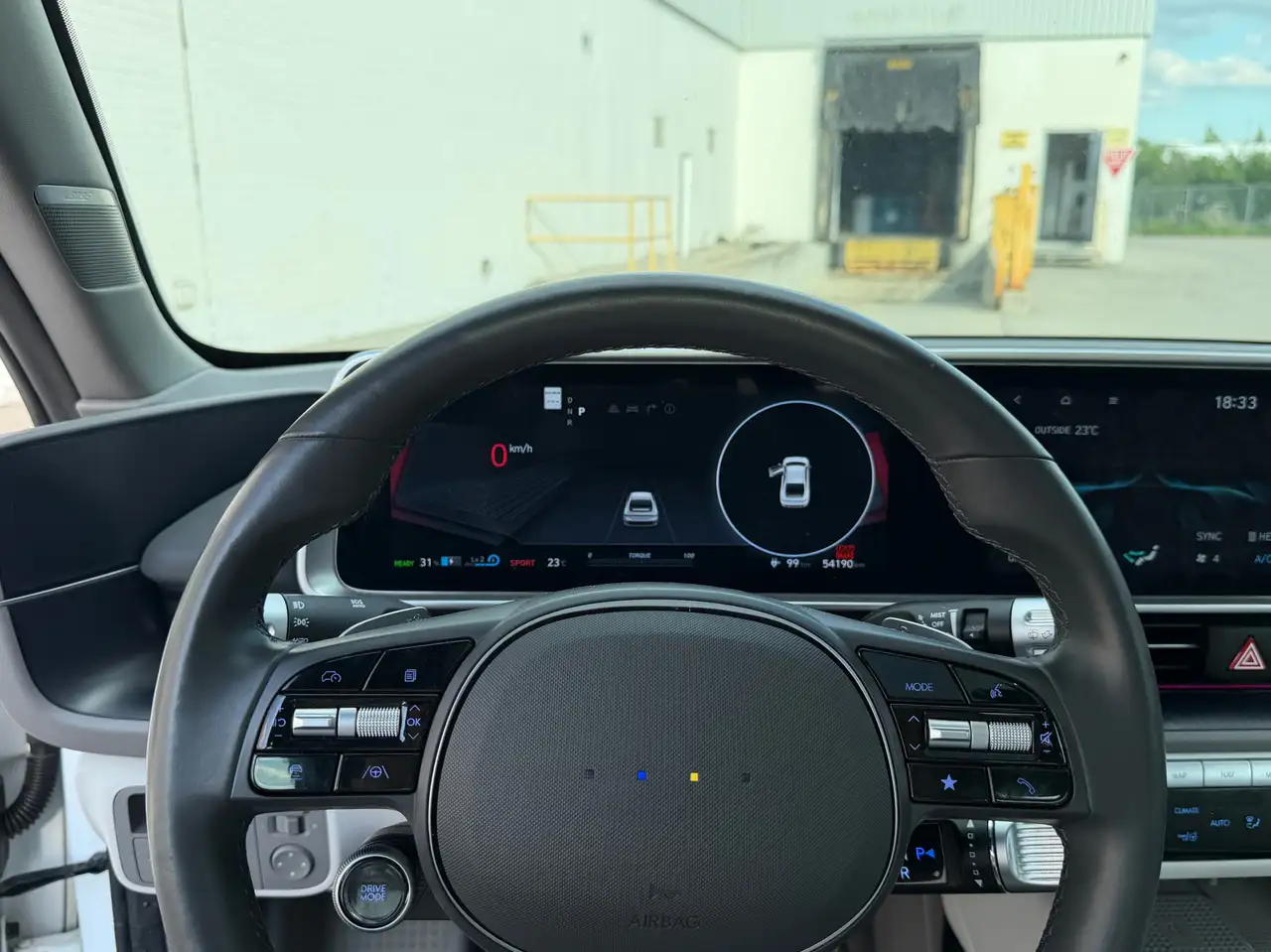 Hyundai IONIQ 6 photo Hyundai IONIQ 6