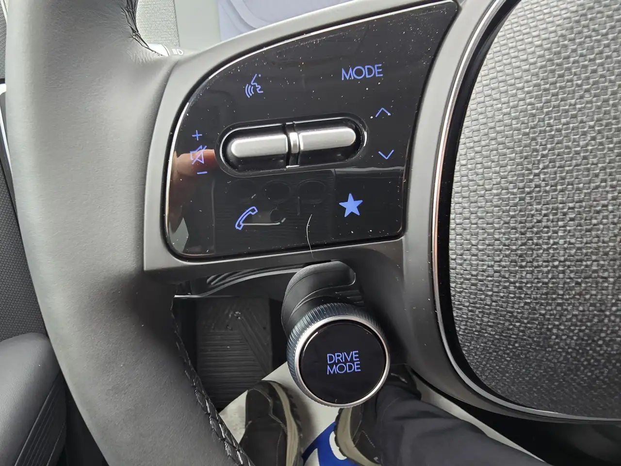 Hyundai IONIQ 5 снимка Hyundai IONIQ 5