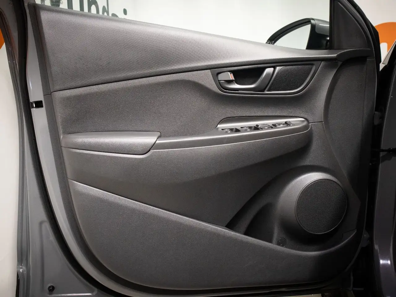Hyundai KONA photo Hyundai KONA