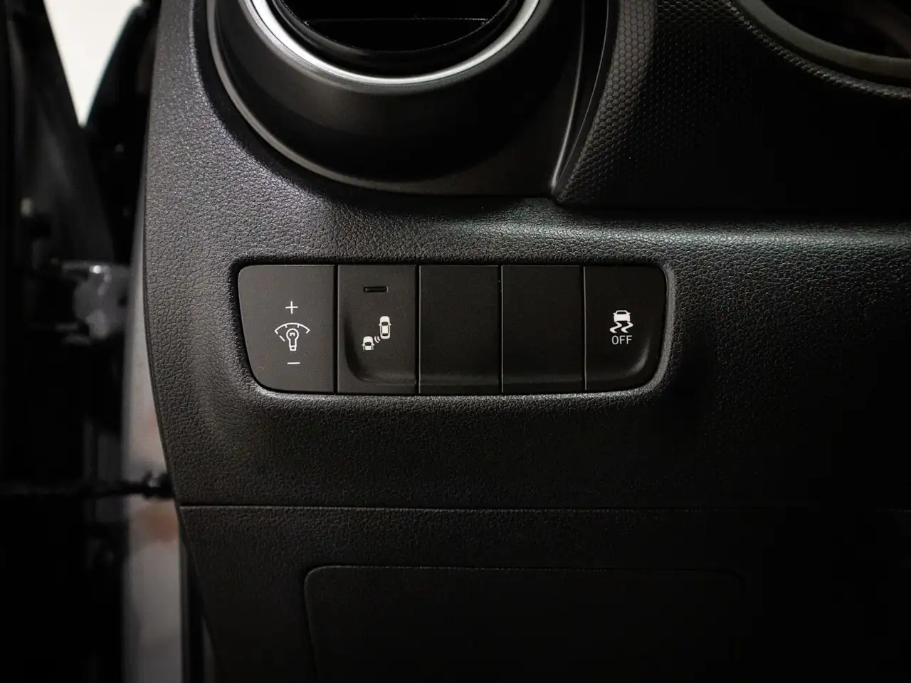Hyundai KONA photo Hyundai KONA