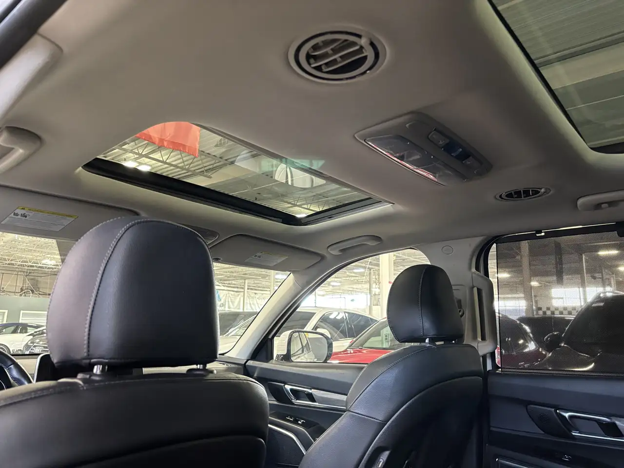 Kia Telluride снимка Kia Telluride