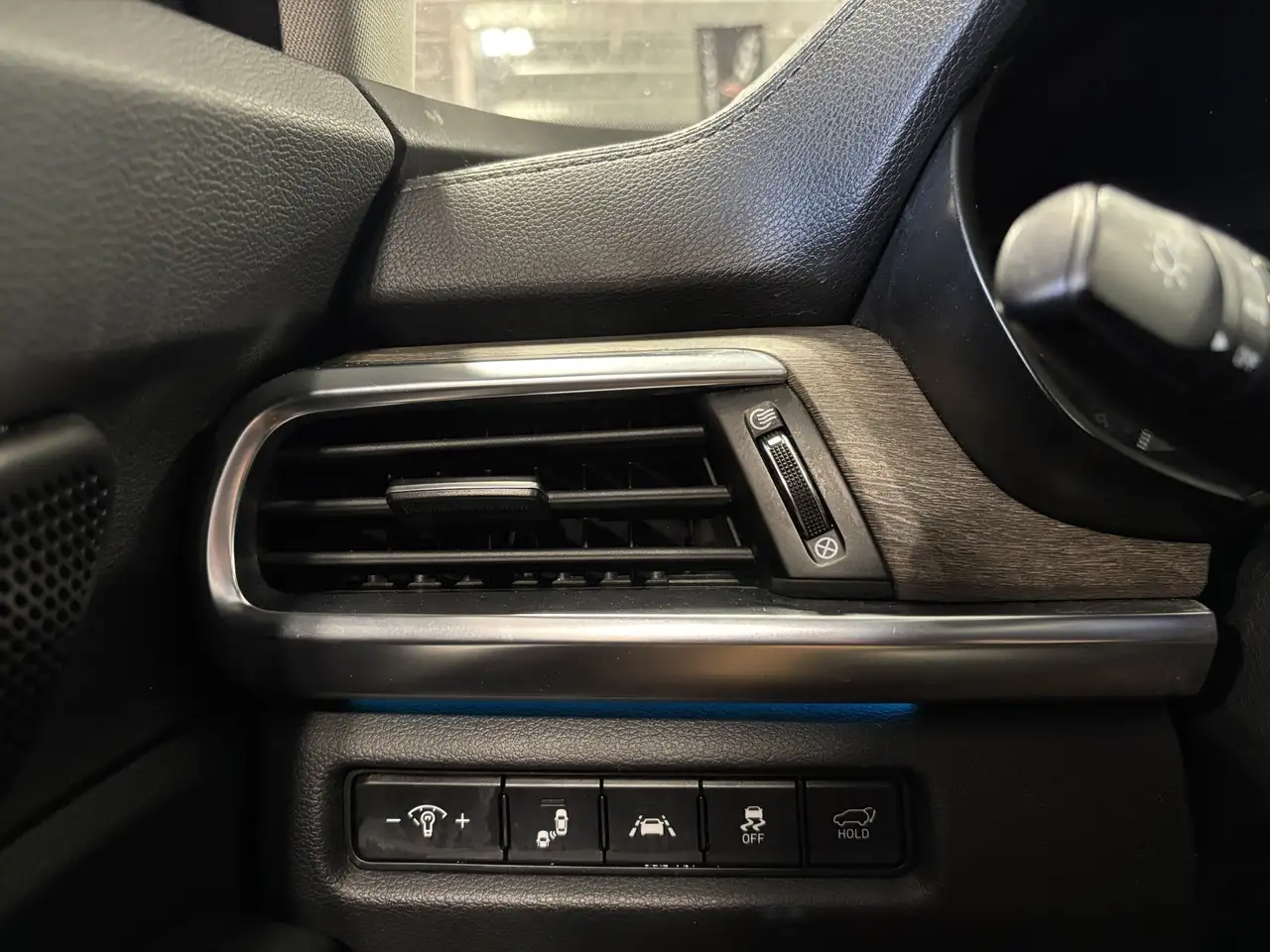Kia Telluride снимка Kia Telluride