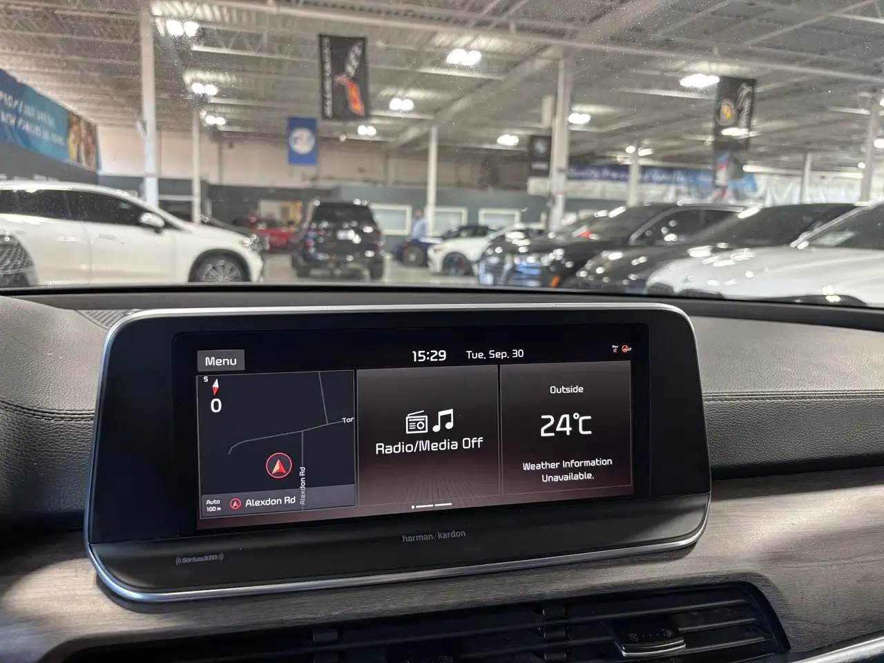 Kia Telluride снимка Kia Telluride