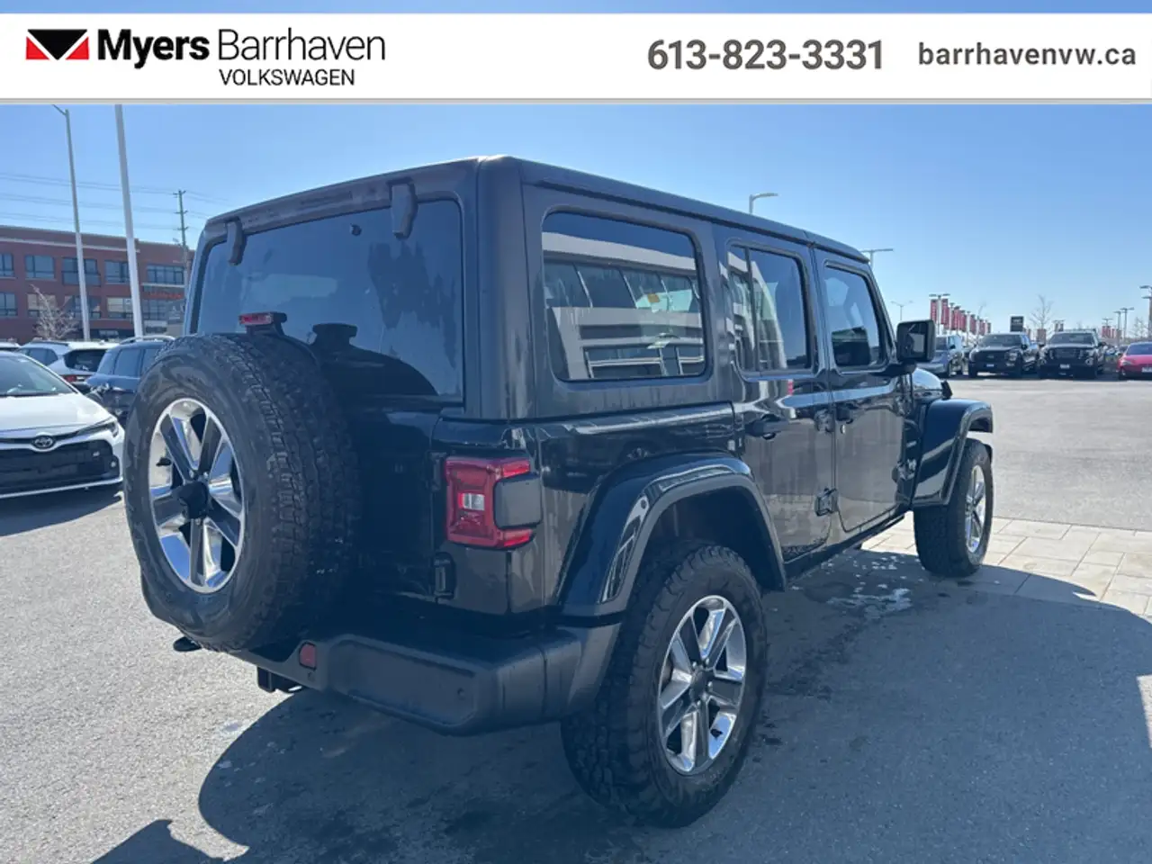 Jeep Wrangler снимка Jeep Wrangler