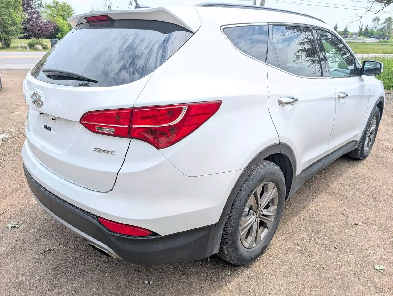 Hyundai SANTA FE photo Hyundai SANTA FE