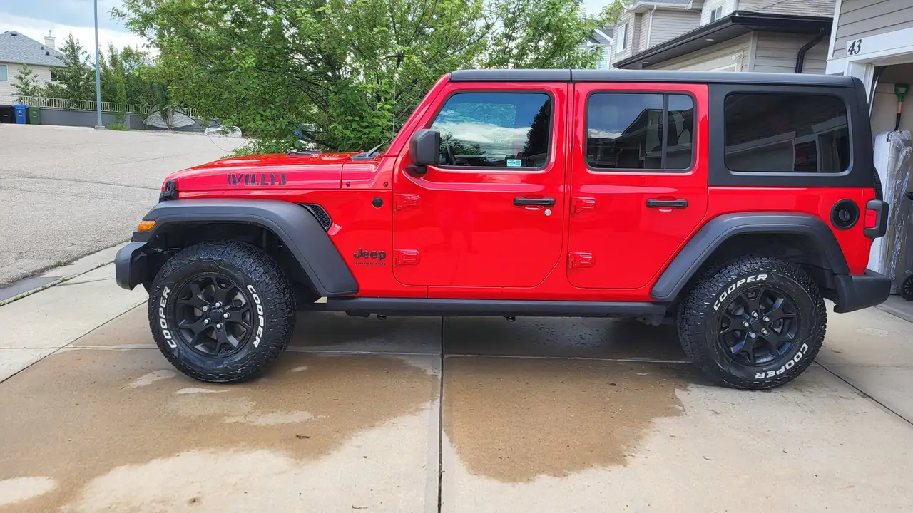 Jeep Wrangler снимка Jeep Wrangler