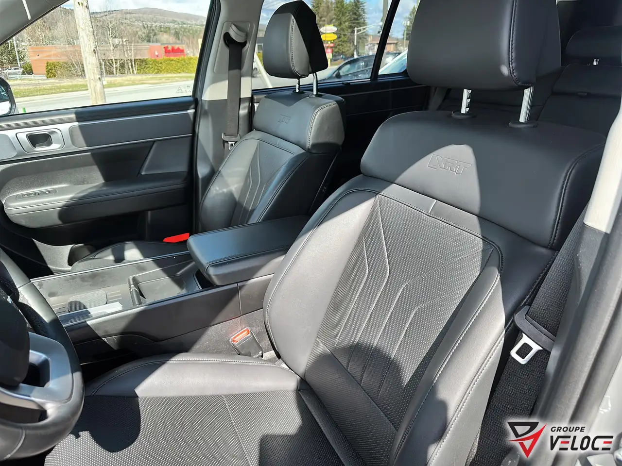Hyundai SANTA FE photo Hyundai SANTA FE