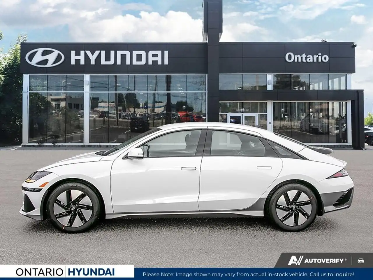 Hyundai IONIQ 6 снимка Hyundai IONIQ 6