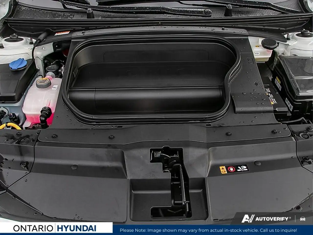 Hyundai IONIQ 6 снимка Hyundai IONIQ 6