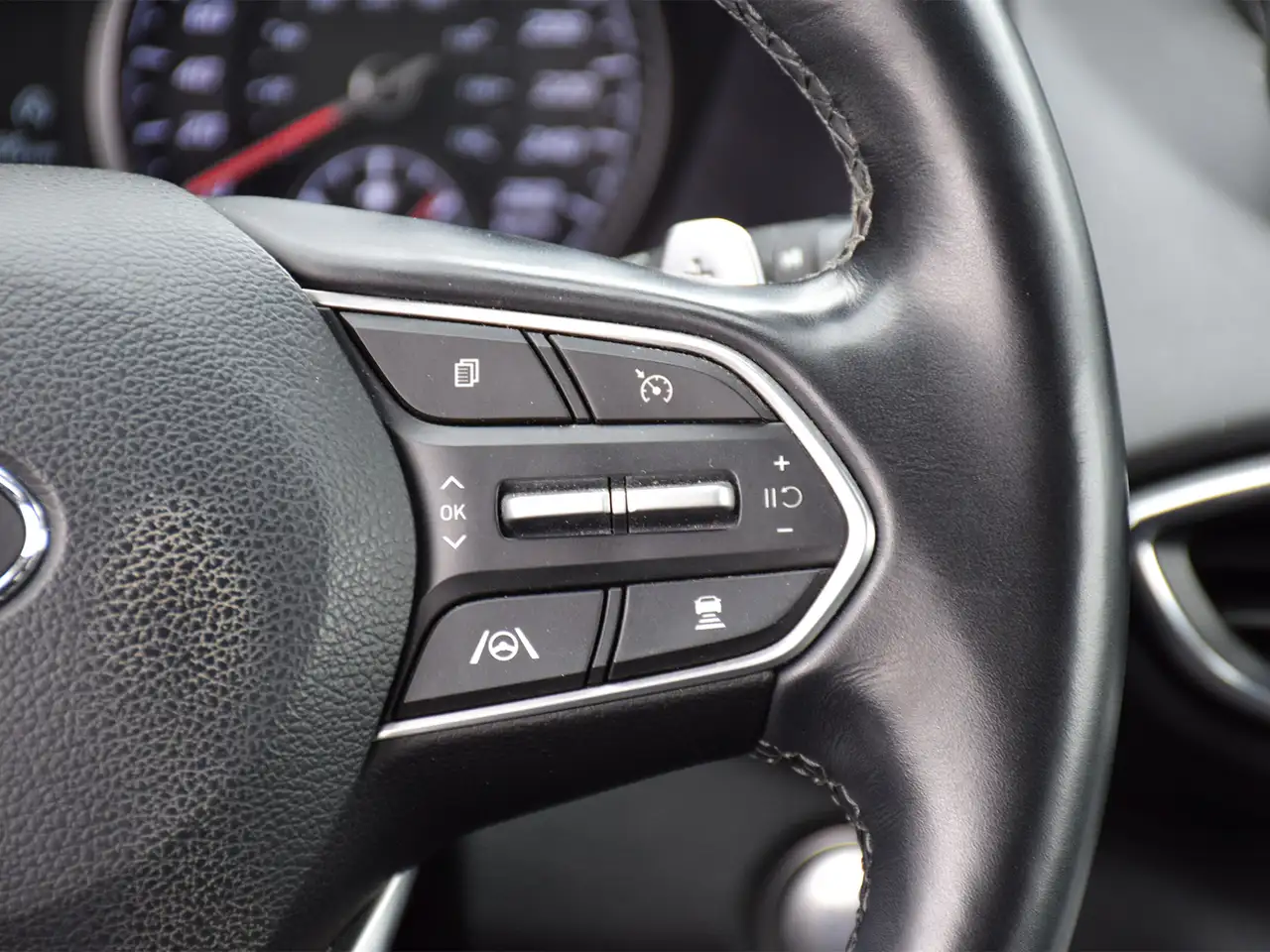 Hyundai SANTA FE снимка Hyundai SANTA FE