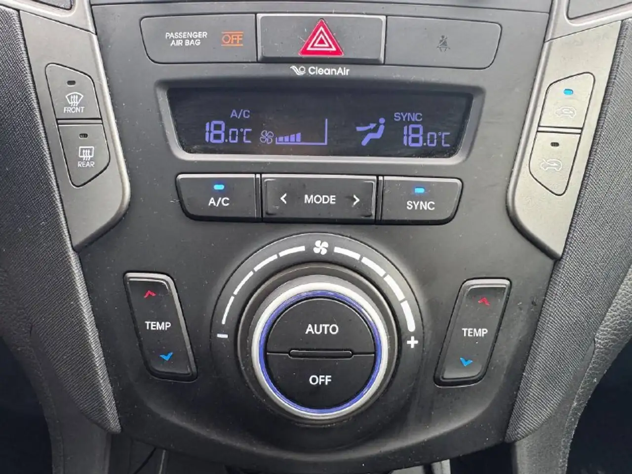 Hyundai SANTA FE снимка Hyundai SANTA FE