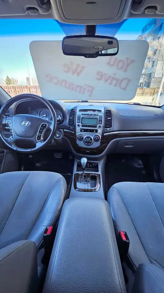 Hyundai SANTA FE photo Hyundai SANTA FE