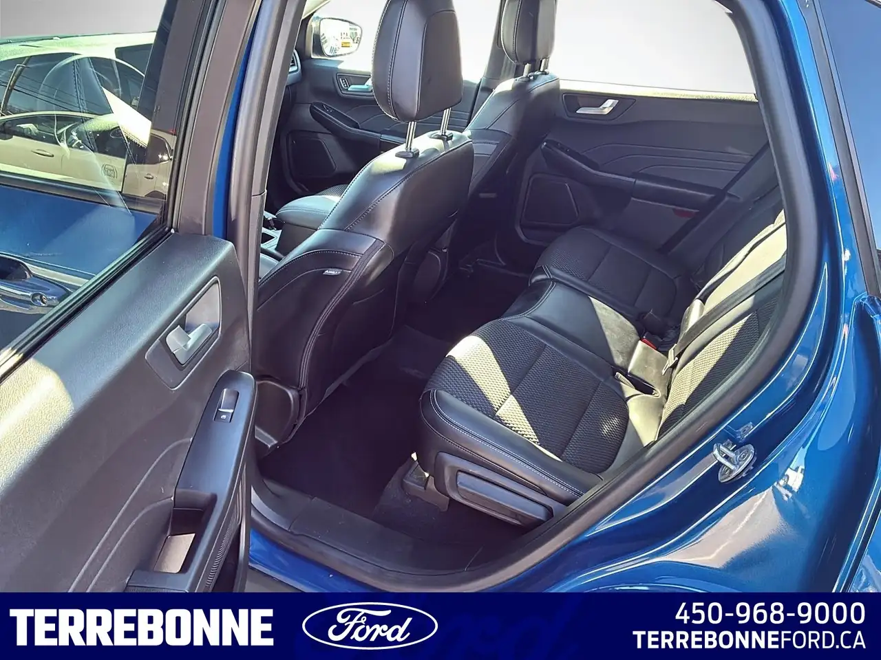 Ford Escape снимка Ford Escape