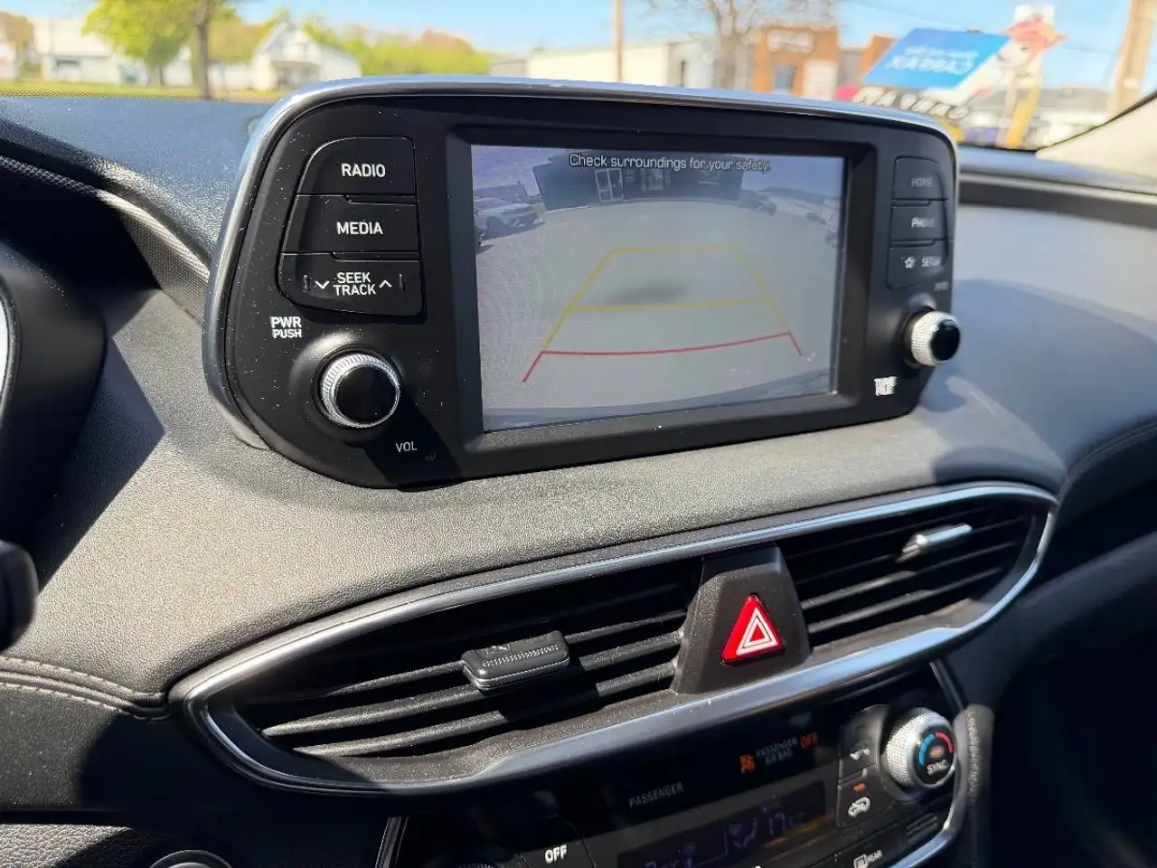 Hyundai SANTA FE снимка Hyundai SANTA FE