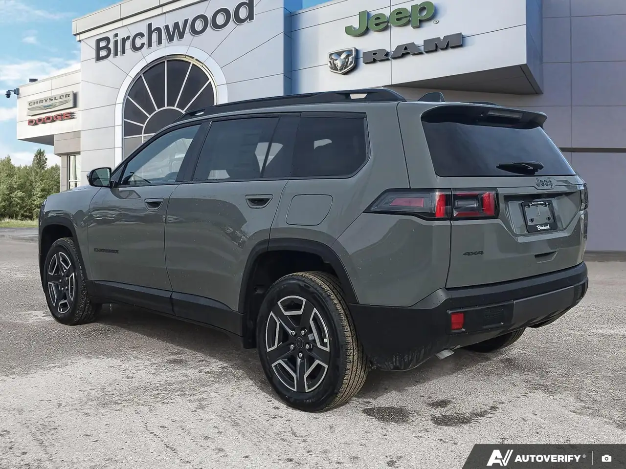 Jeep Cherokee photo Jeep Cherokee