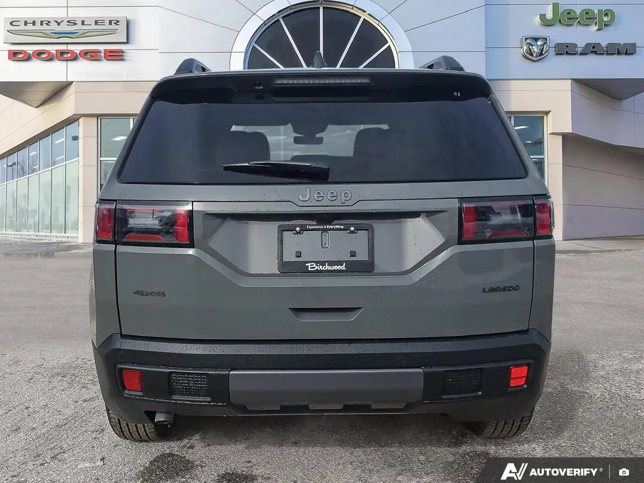Jeep Cherokee photo Jeep Cherokee