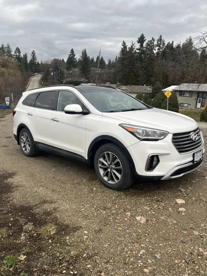2017 Hyundai SANTA FE