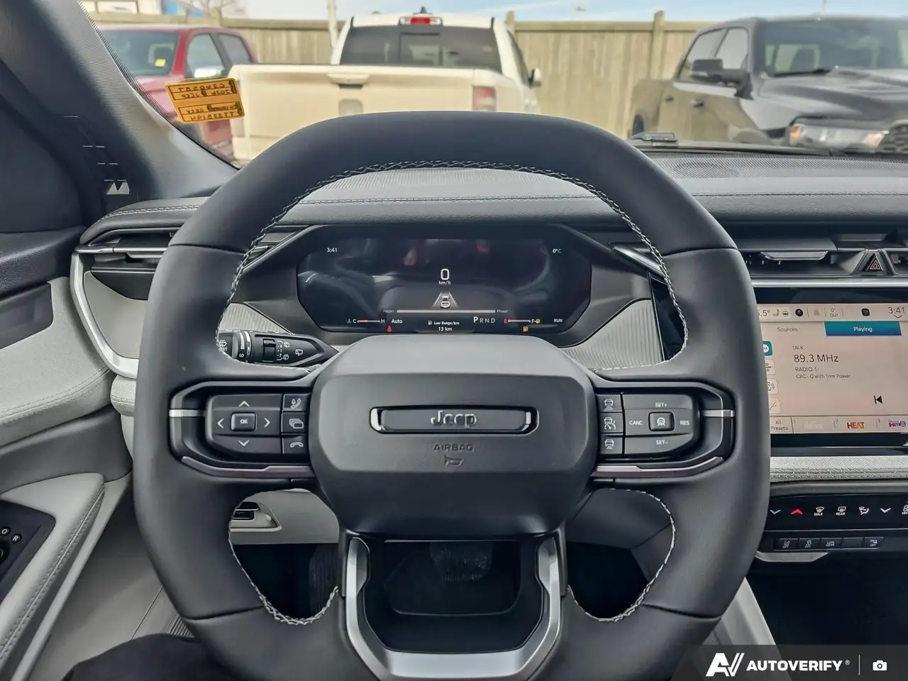Jeep Cherokee photo Jeep Cherokee