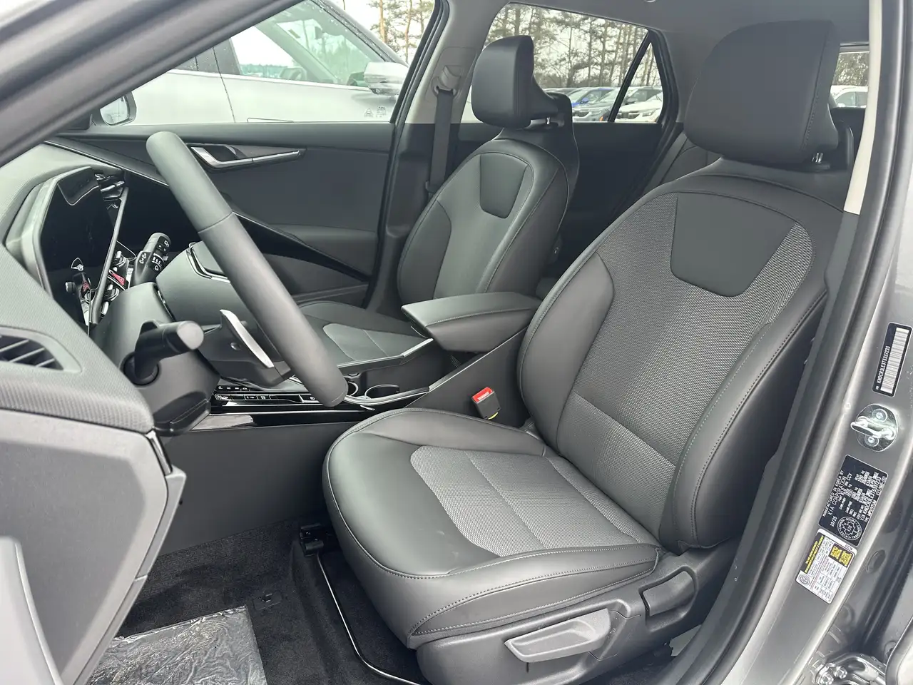 Kia Niro снимка Kia Niro