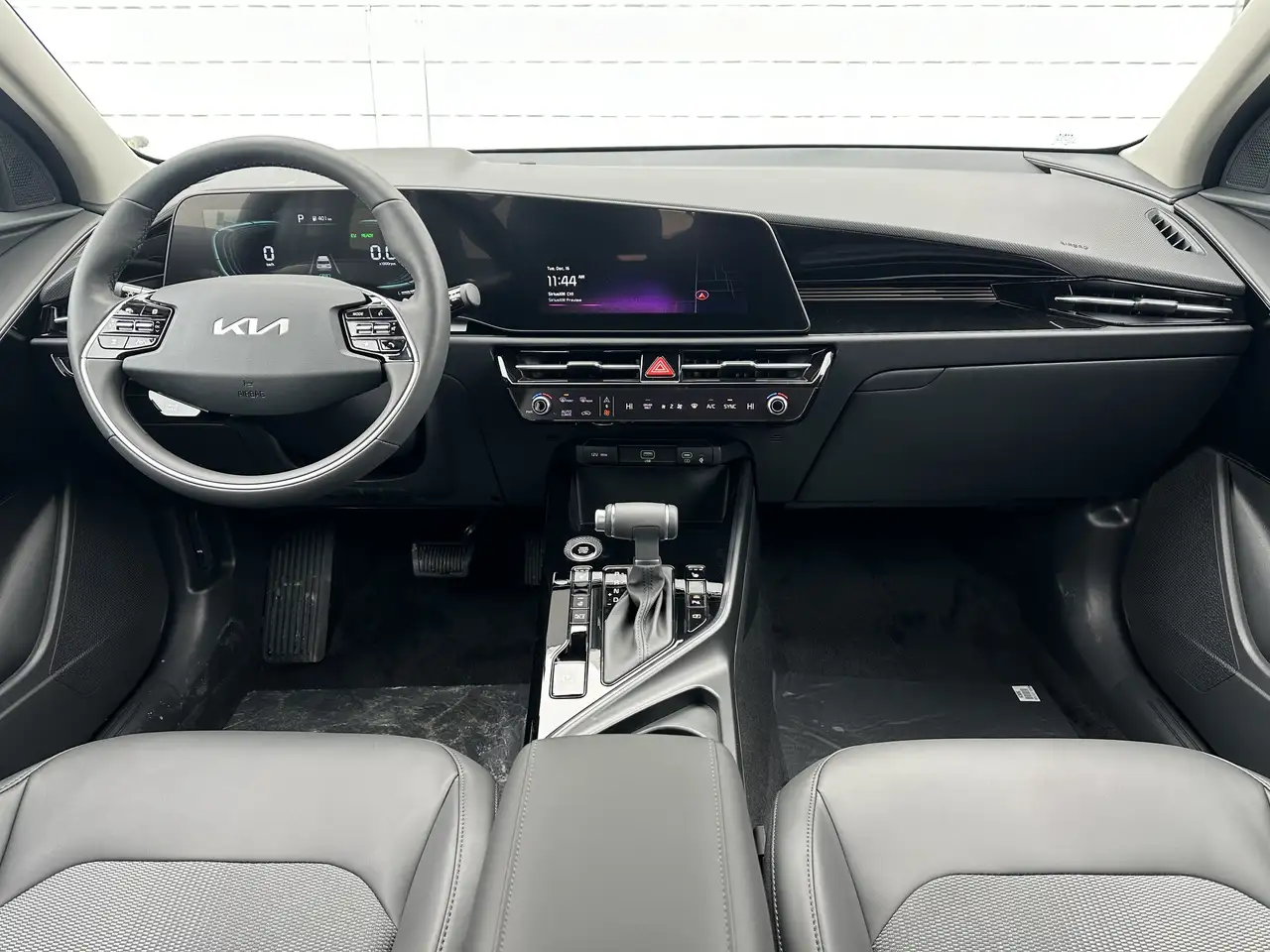 Kia Niro снимка Kia Niro