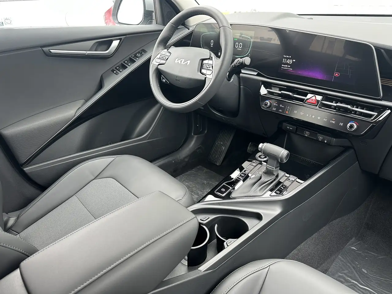 Kia Niro снимка Kia Niro
