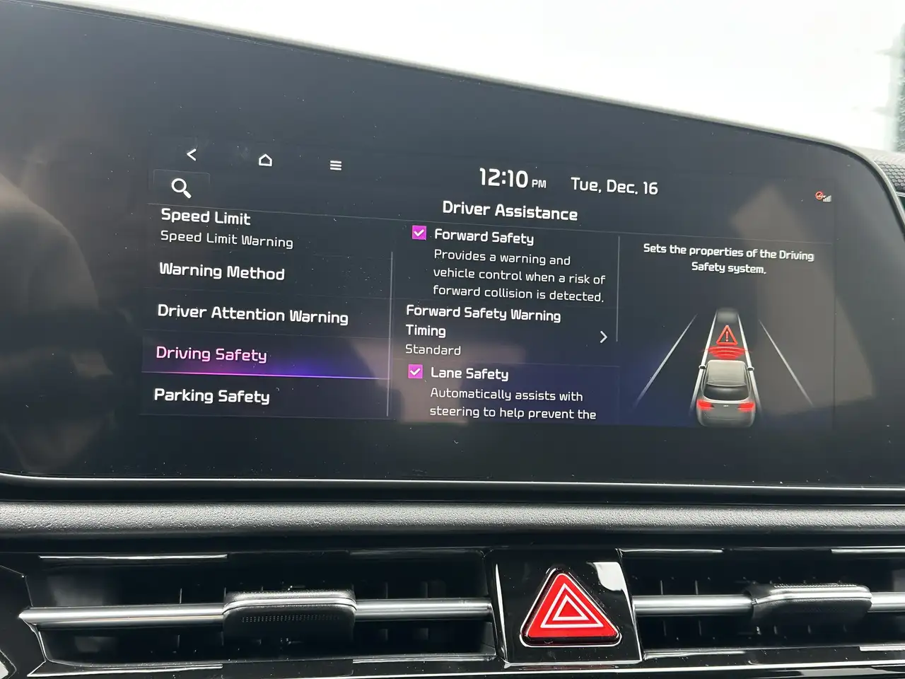 Kia Niro снимка Kia Niro