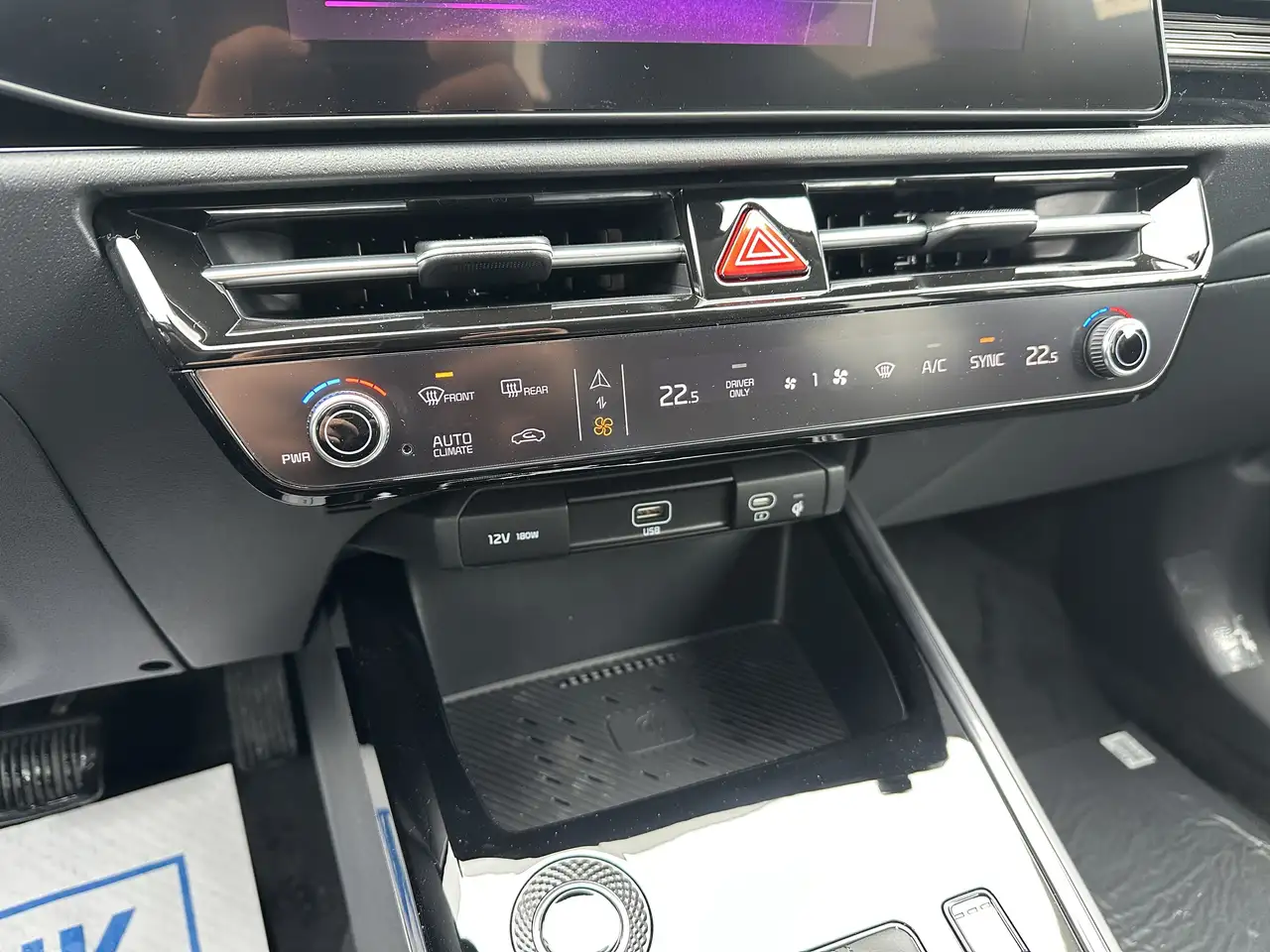 Kia Niro снимка Kia Niro