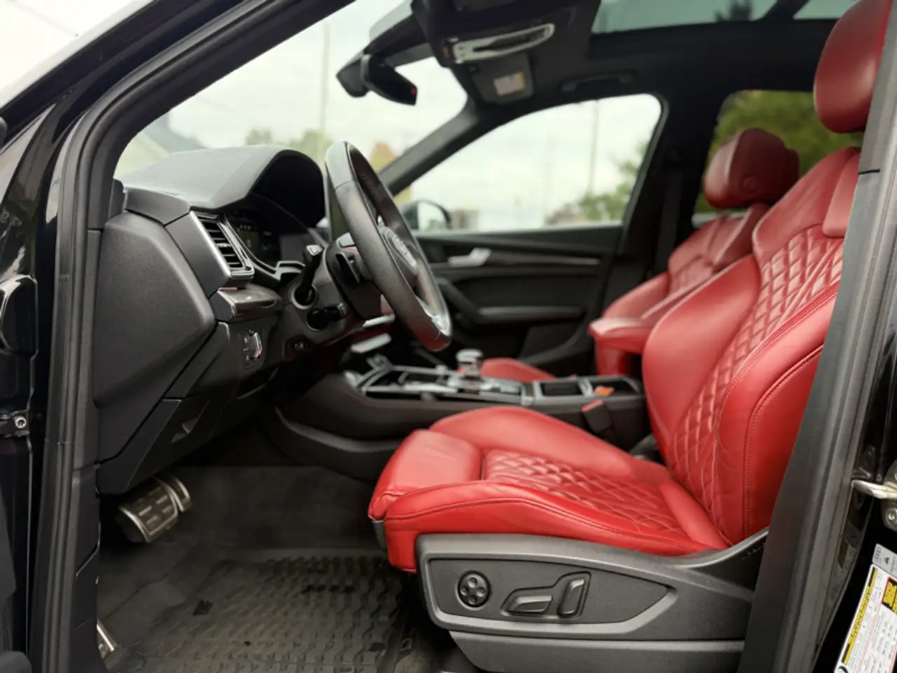 Audi SQ5 fotografie Audi SQ5