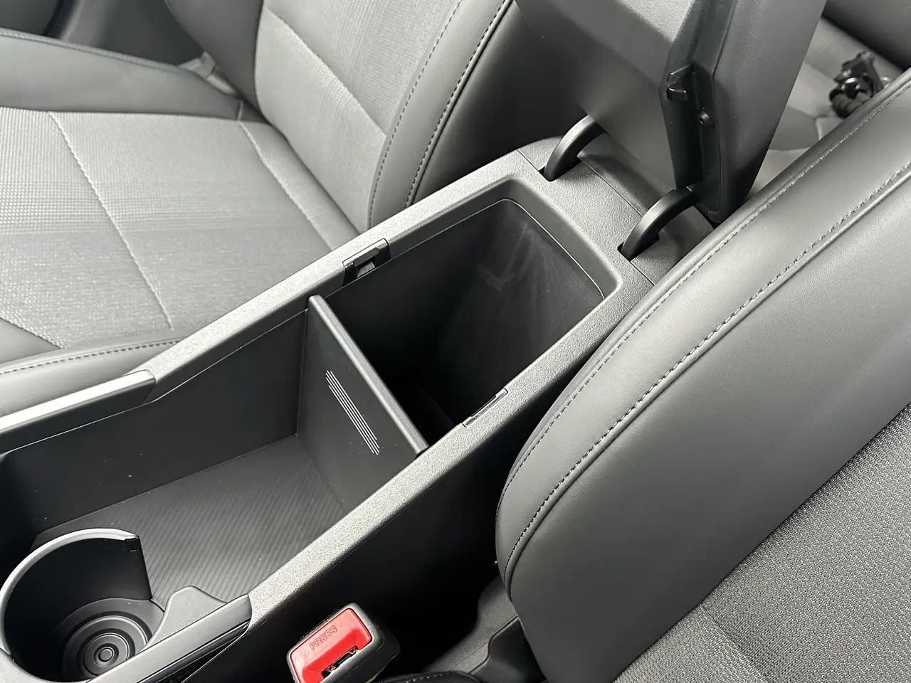Kia Niro снимка Kia Niro