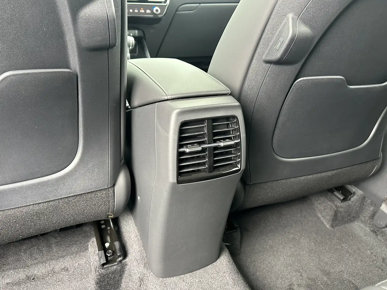 Kia Niro снимка Kia Niro
