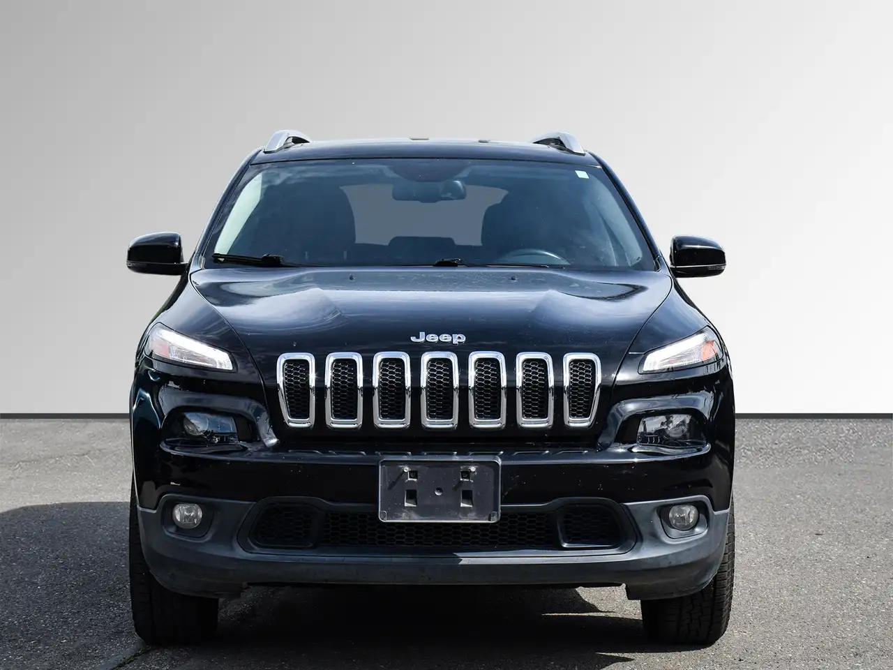 Jeep Cherokee photo Jeep Cherokee