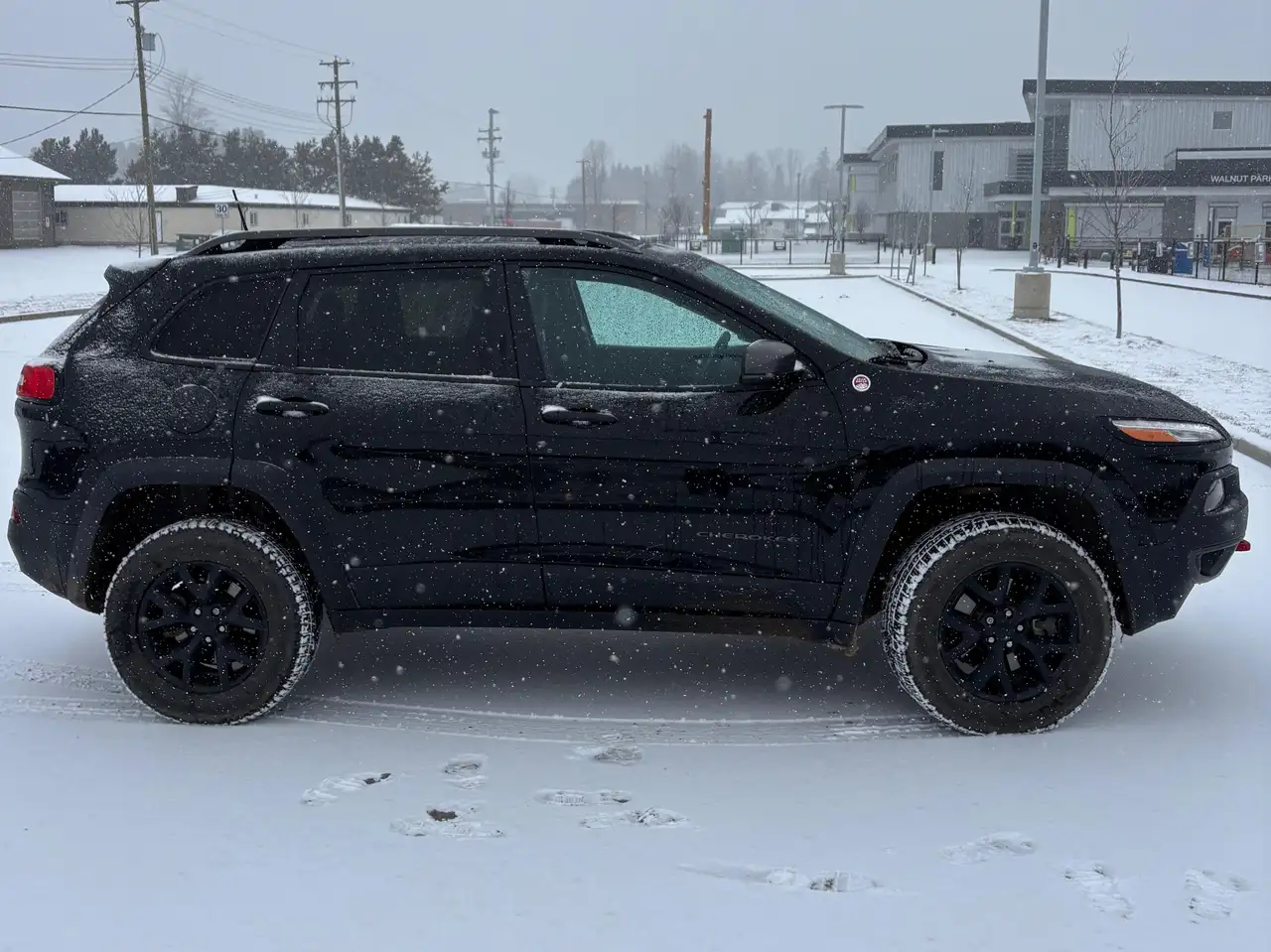 Jeep Cherokee photo Jeep Cherokee