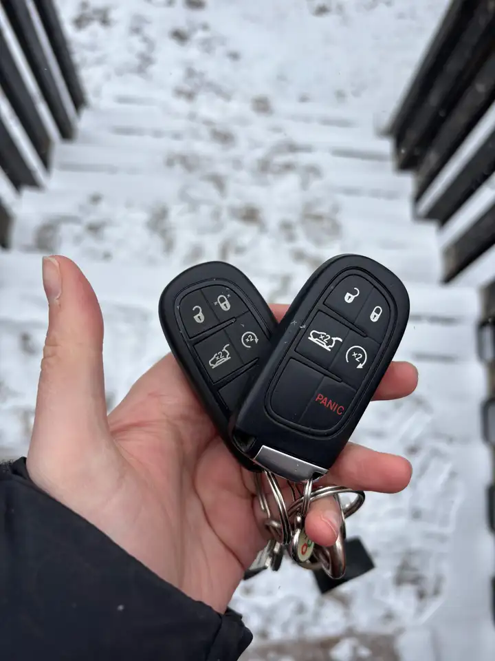 Jeep Cherokee photo Jeep Cherokee