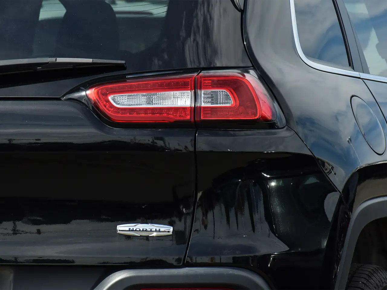 Jeep Cherokee photo Jeep Cherokee